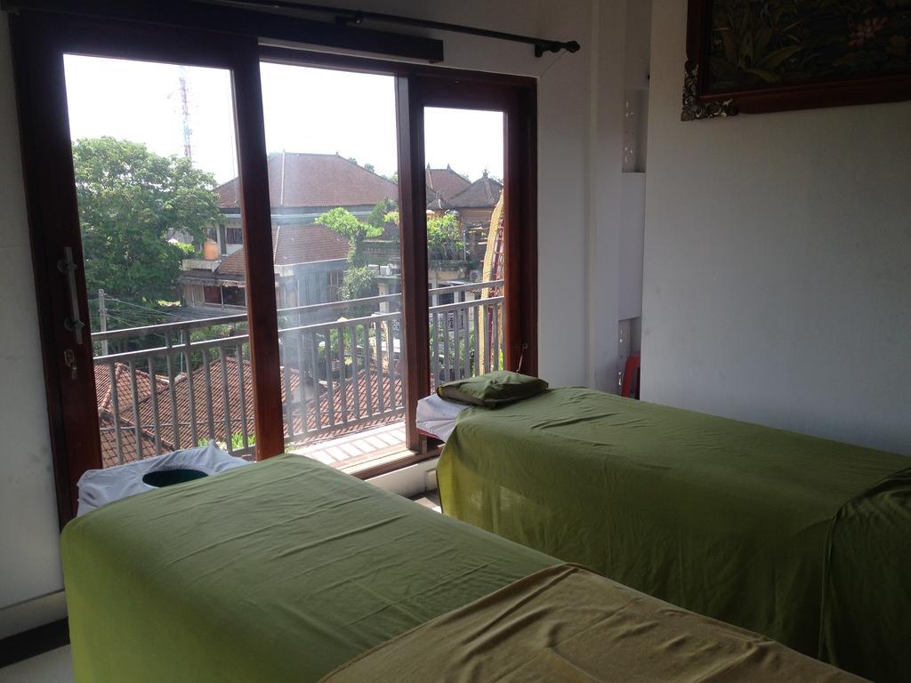 Ubud Market Hostel Buitenkant foto